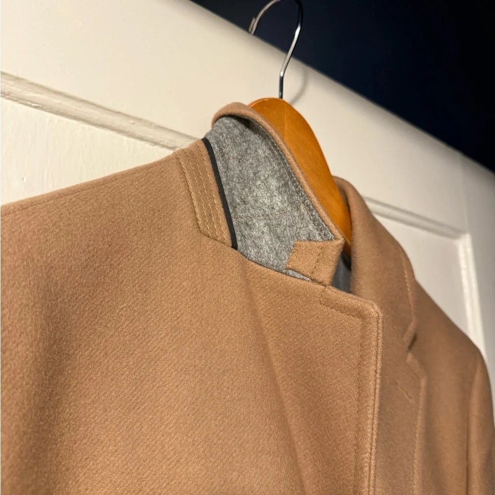 Banana Republic Men's Camel Trench Coat